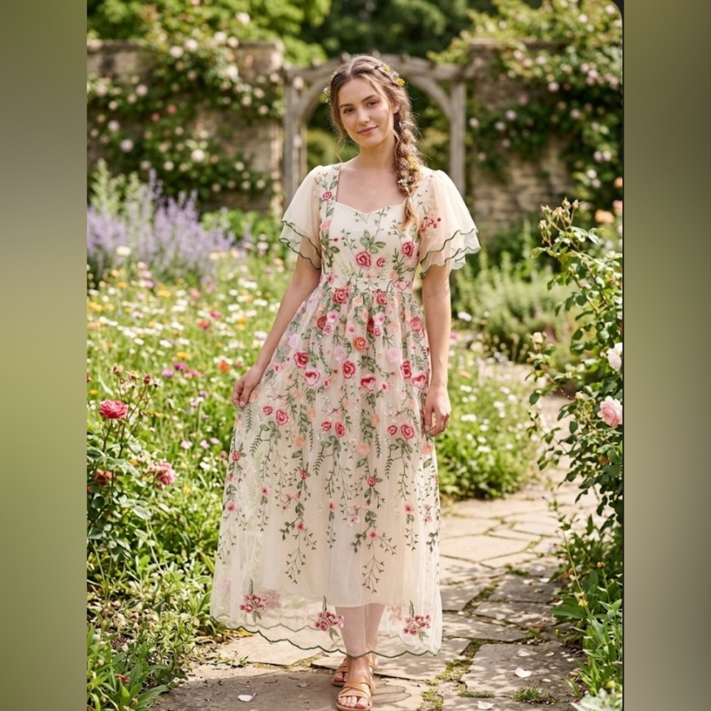NWT Ivy City Co Flora Floral Embroidered Tulle Maxi Dress Small MSRP $248